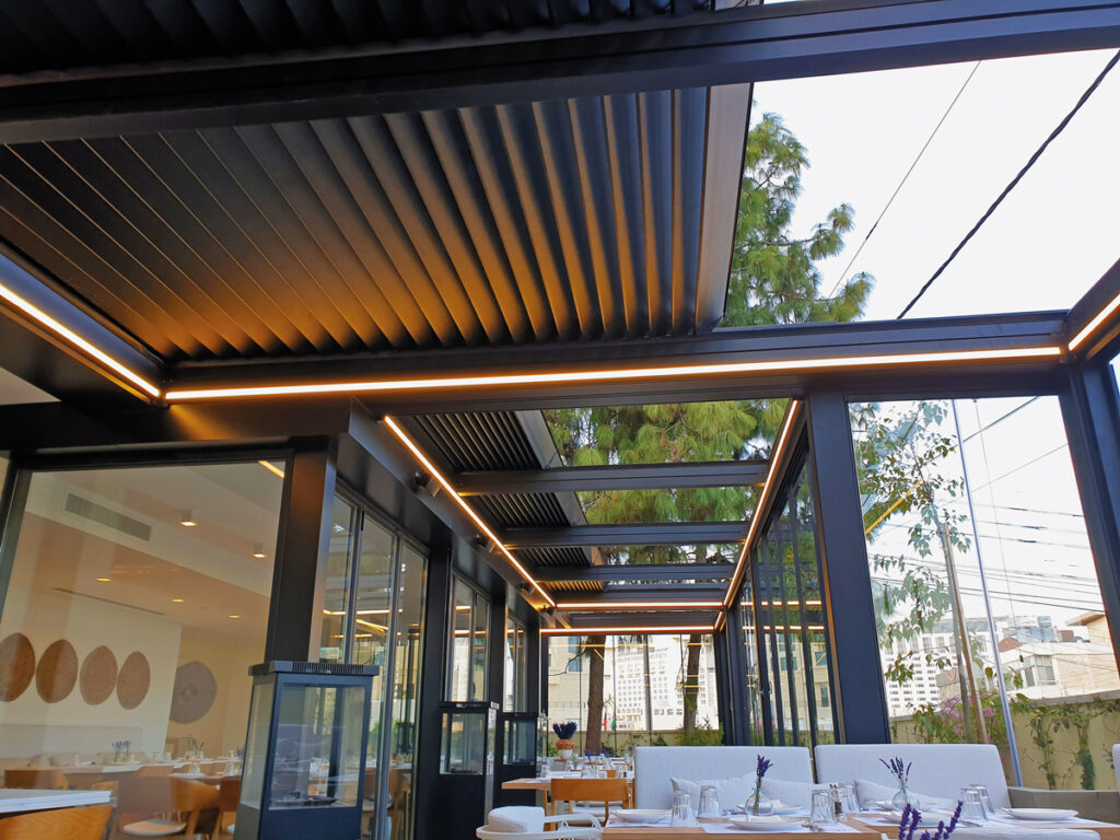 Retractable Slat roof